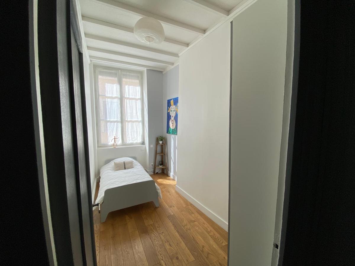 Beautiful 3Br Apt In Lyon Center Bagian luar foto