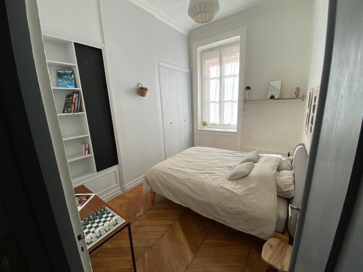 Beautiful 3Br Apt In Lyon Center Bagian luar foto