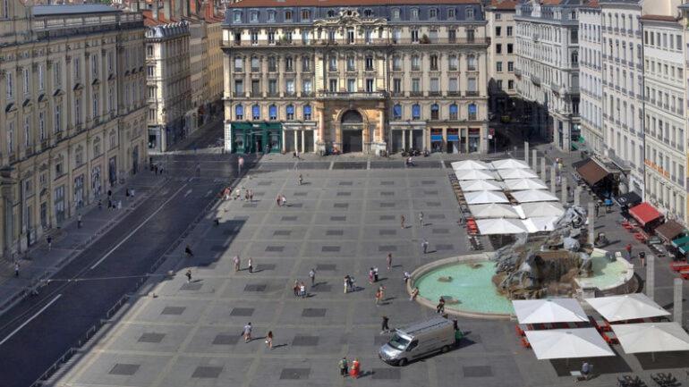 Beautiful 3Br Apt In Lyon Center Bagian luar foto